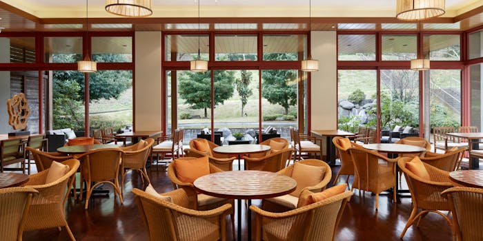 アマンダンヒルズ 厚木 フランス料理 一休 Comレストラン