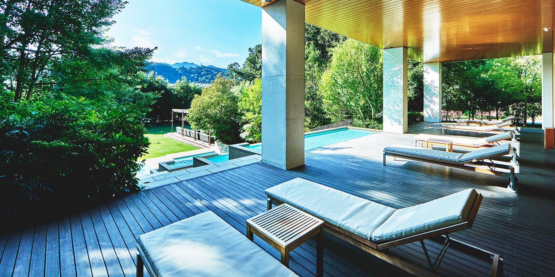 ディナー アマンダンヒルズ 厚木 フランス料理 一休 Comレストラン