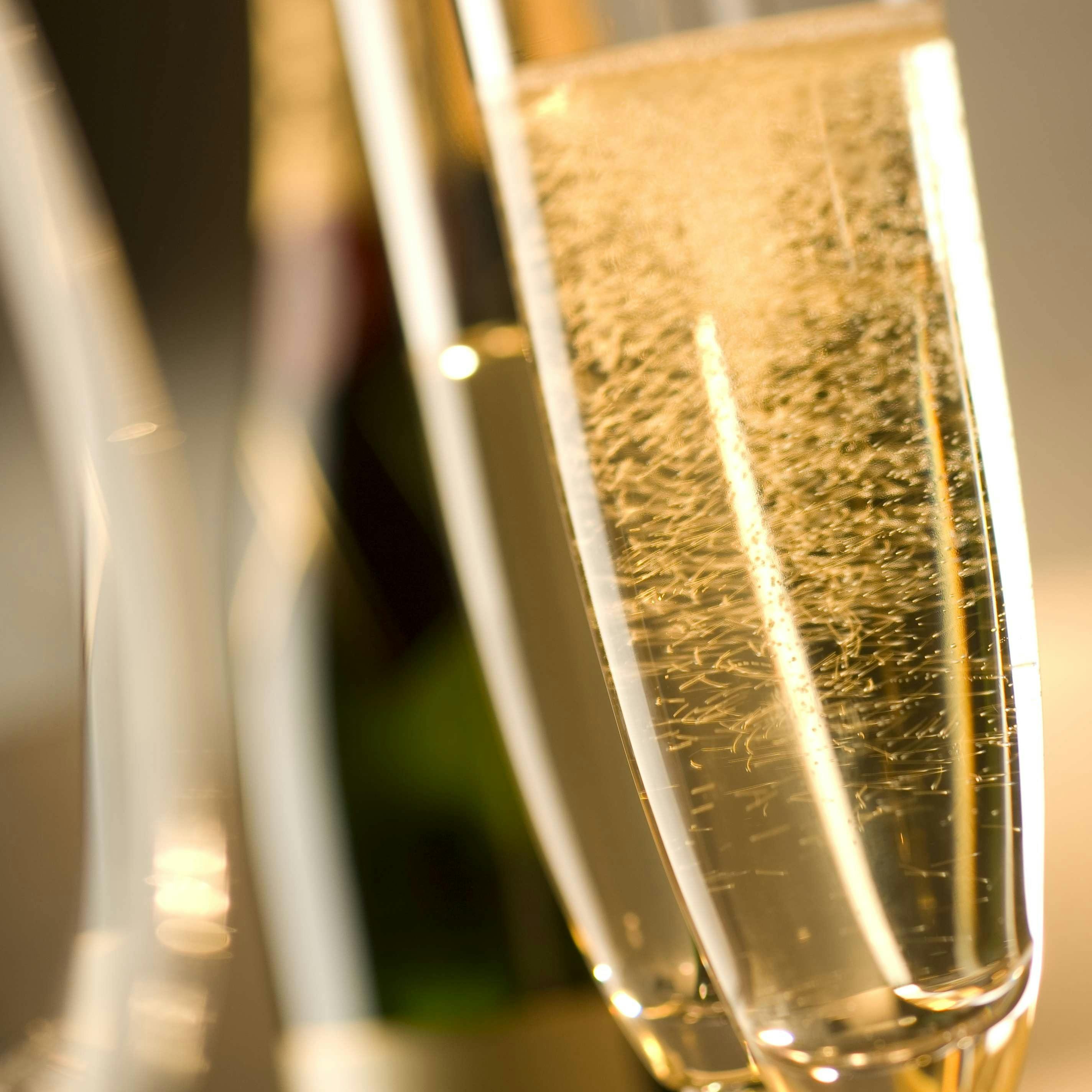 シャンパン飲み放題プラン 一休 Comレストラン