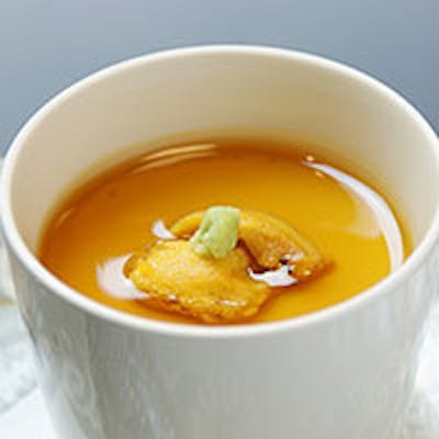 旬の味覚を味わえる純日本料理