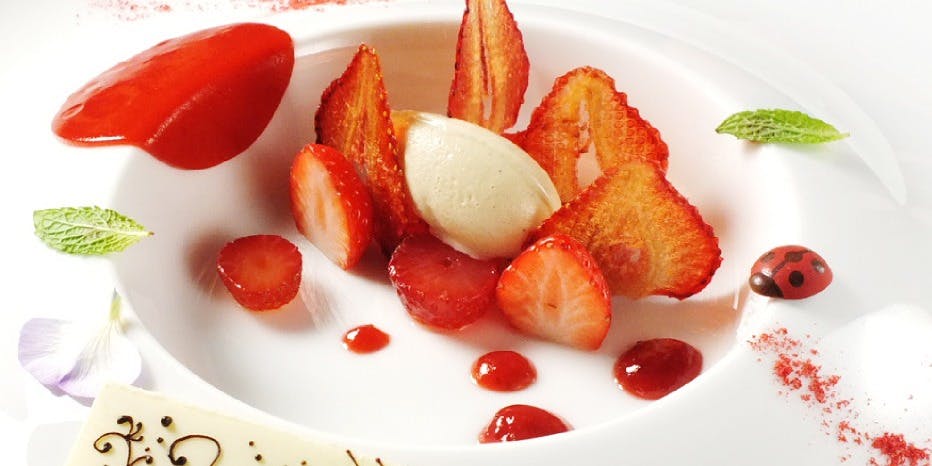 エ・オ ベルナール・ロワゾー・スィニャテュール