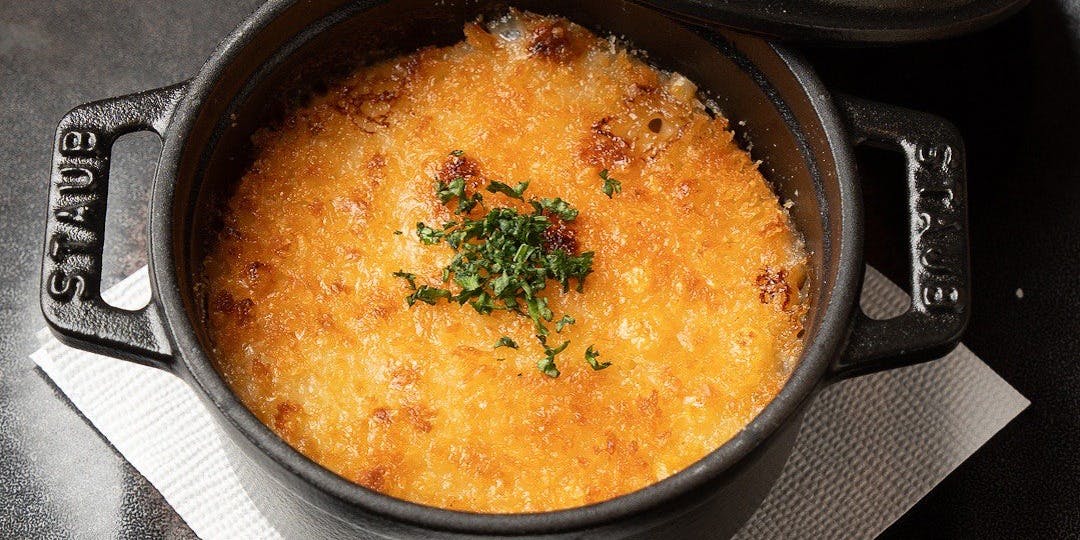 エ・オ＜ベルナール・ロワゾー・スィニャテュール＞ - 阿倍野/フランス