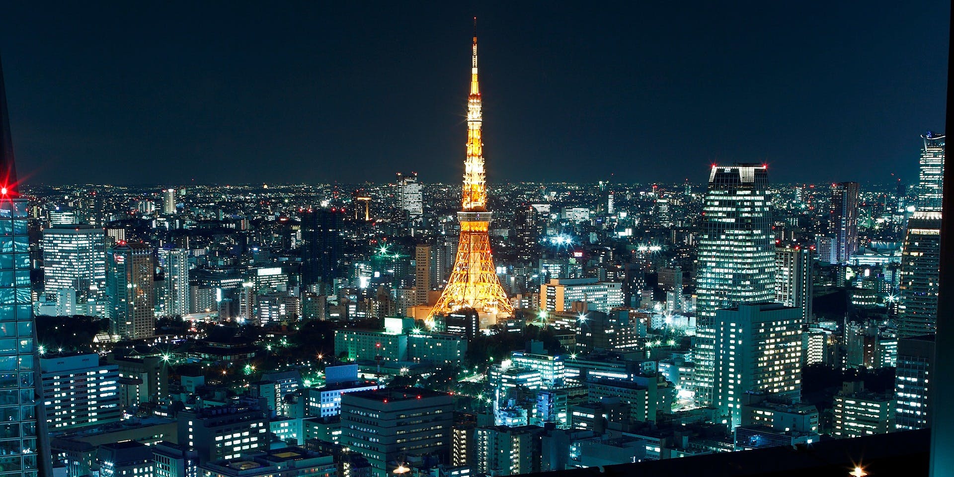 Bar＆Lounge MAJESTIC（バー＆ラウンジ マジェスティック）