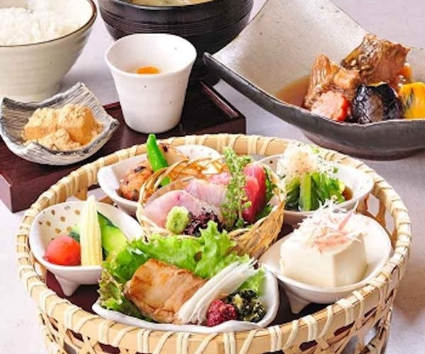 ランチ 響 西新宿野村ビル店 Okaimonoモール レストラン ランチ 響 西新宿野村ビル店 Okaimonoモール レストラン