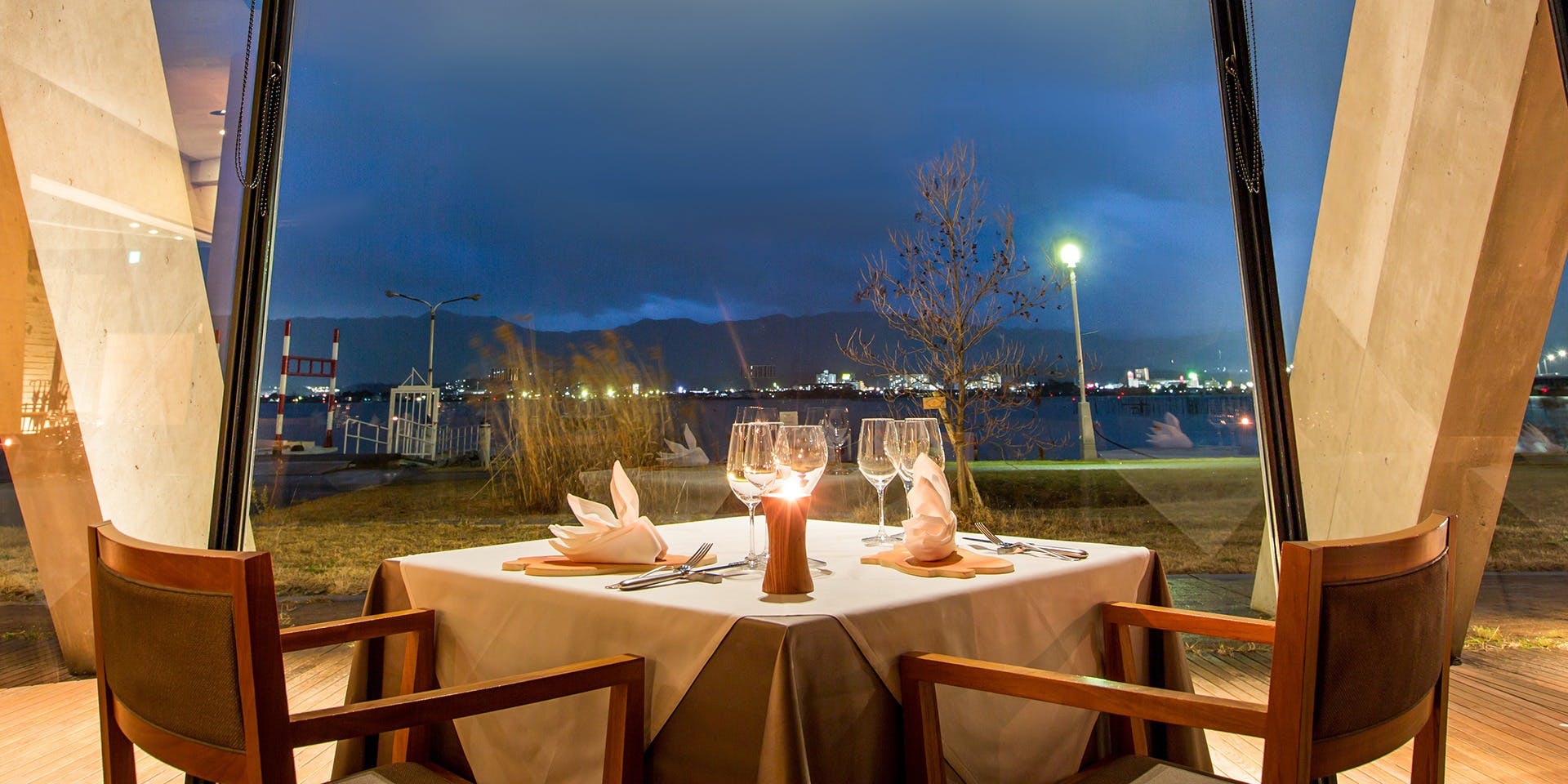 DINING ROOM BY THE BIWAKO／セトレ マリーナびわ湖