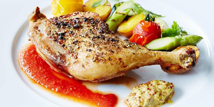 パークサイド タブレス（「PARK SIDE TABLES」）