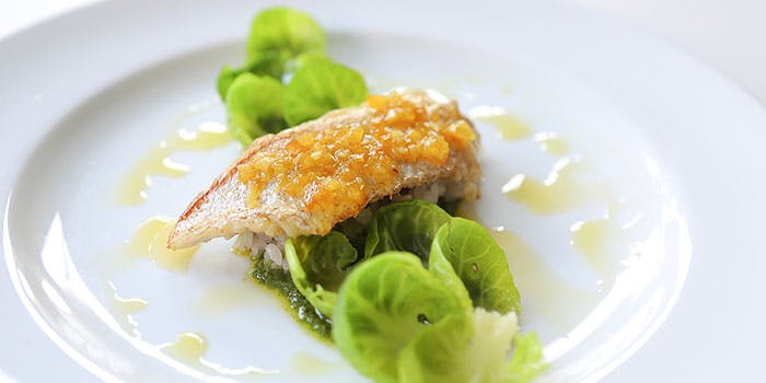 パークサイド タブレス（「PARK SIDE TABLES」）