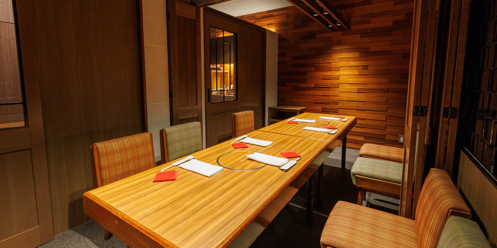 横浜 瀬里奈 浪漫茶屋（ヨコハマセリナ ロマンヂャヤ） 2枚目