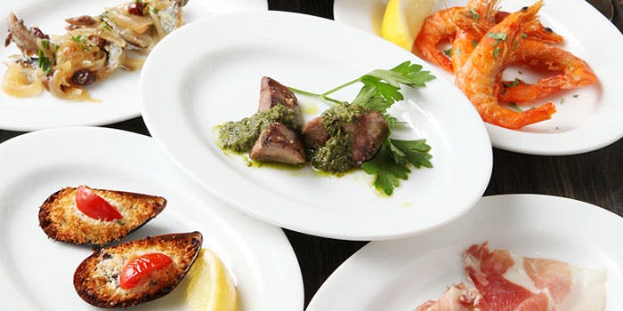 grigio la tavola（グリージョ ラ ターヴォラ）