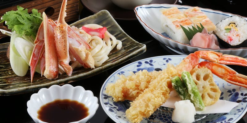 【かに天ぷらとかにすき膳】かに天ぷら、かにすき小鍋を含む贅沢全6品（リクエスト予約・個室）