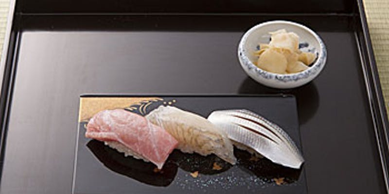 【四季の茶懐石コース】握り寿司、焼き物など全8品＋乾杯ドリンク