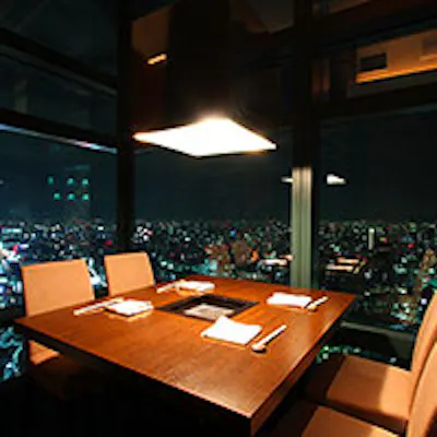 高層階ならではの美しい景色を一望できるロケーションも魅力