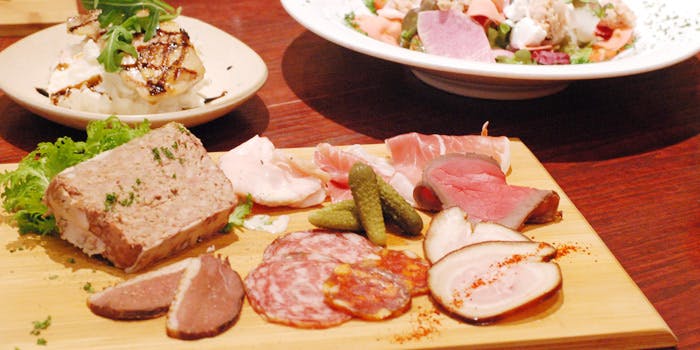 肉ビストロ&クラフトビール ランプラント