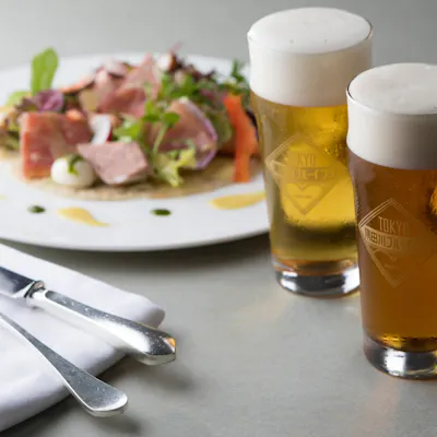 フランス料理の研鑽を積んできたエグゼクティブシェフ石原雅弘が趣向を凝らした一皿を