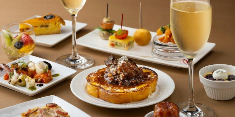 Bar & Cafe Camellia�^�����X�e�[�V�����z�e��