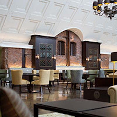 東京駅丸の内駅舎中央最上部に位置するドラマティック空間