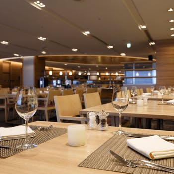 フライヤーズテーブル 羽田エクセルホテル東急 ダイニングバー ラウンジ 一休 Comレストラン