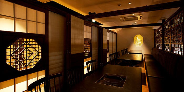 記念日におすすめのレストラン・個室 × 韓国料理 銀座MUNの写真2
