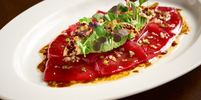 【SIGNATURE TASTING COURSE】定番メニューを集めた限定コース