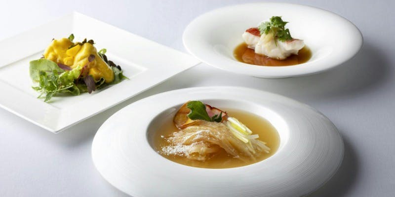 【Xmas2025】聚燕 フカヒレ上湯とろみスープなど自慢の料理全7品＋乾杯シャンパン