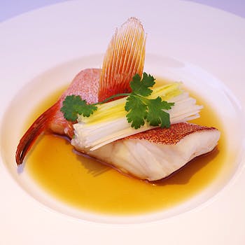 Cantonese �� KEN TAKASE�^�����X�e�[�V�����z�e��