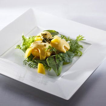 Cantonese �� KEN TAKASE�^�����X�e�[�V�����z�e��