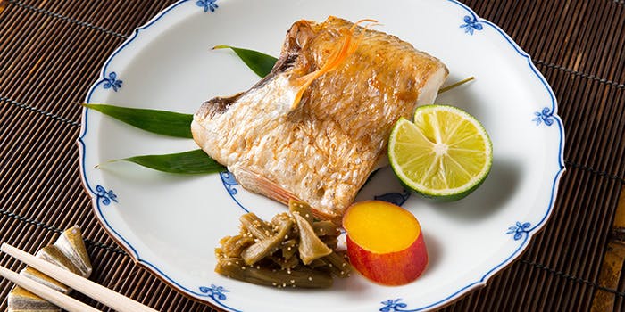 赤坂とゝや魚新（あかさか ととや うおしん）