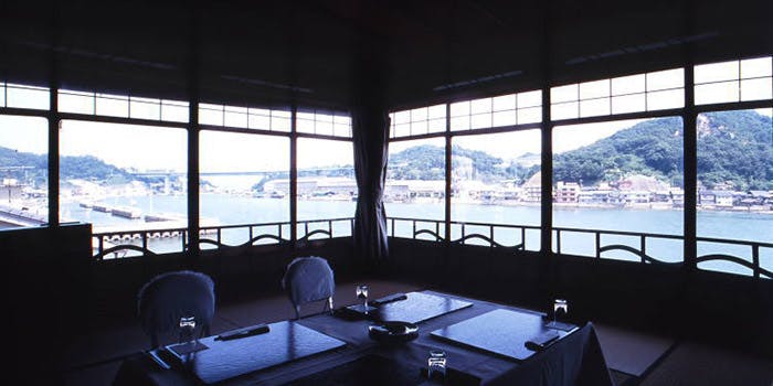 記念日におすすめのレストラン・料亭旅館 魚信の写真1