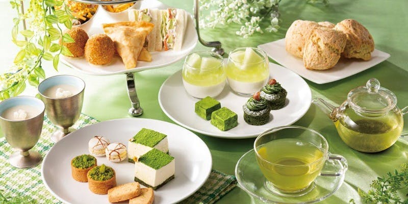 抹茶とフルーツの新緑アフタヌーンティー＋ロクシタンギフト（5月限定）
