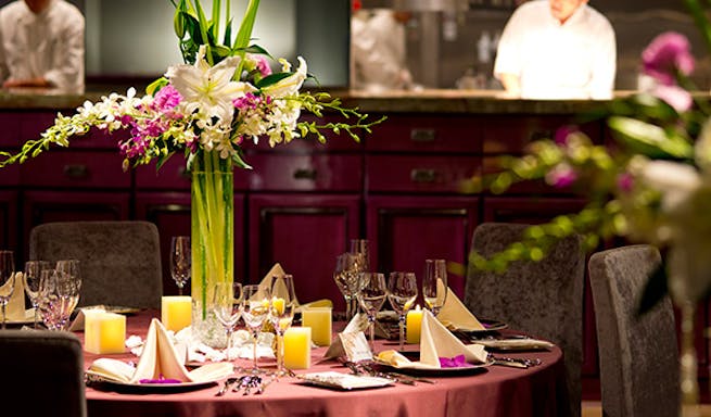 アラスカ フェスティバルタワー 中之島 フランス料理 一休 Comレストラン