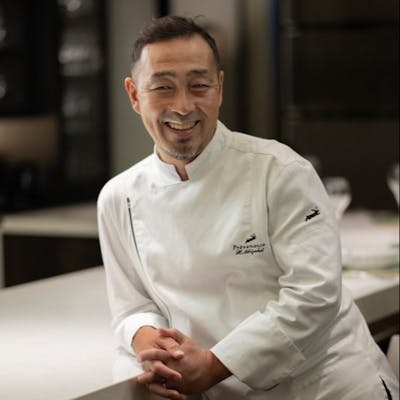 オーナーシェフ・静井弘貴(Hiroki Shizukai)