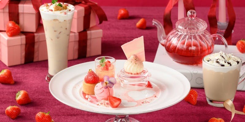 ストロベリーアフタヌーンティープレート（店内席）