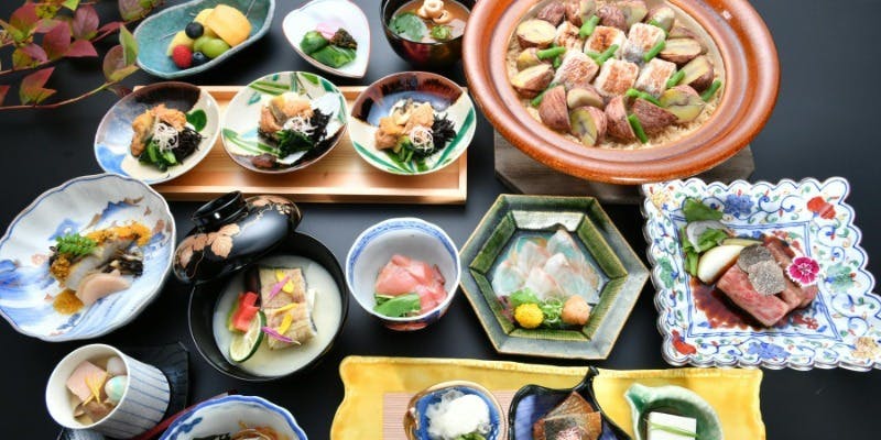 【特撰会席】季節の食材　国産黒毛和牛×虎河豚＋選べる乾杯酒付（～12/19迄）