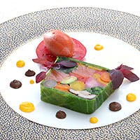 ファーストディシュの「カラフル・アート・テリーヌ」から始まるニューヨークグリル・フレンチ