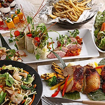 Cafe & Dining COLONIALGARDEN/�R���j�A���K�[�f��