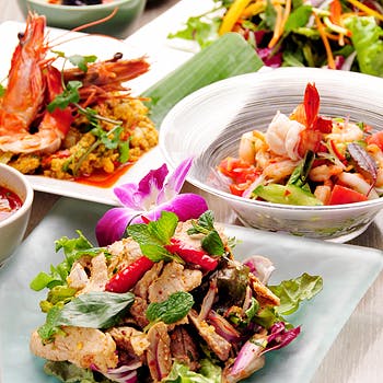 �W���E�g���v�\���Y �e�[�u�� �^�C�����h��� �iJIM THOMPSON�fS Table Thailand�j