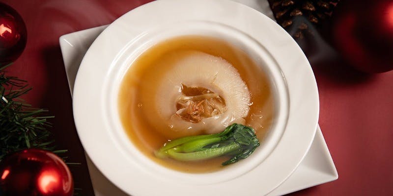 【Xmas2025】ふかひれ背びれ｜イセエビ｜和牛「 Carol 」＋シャンパン＋展望台入場券（窓側席確約）