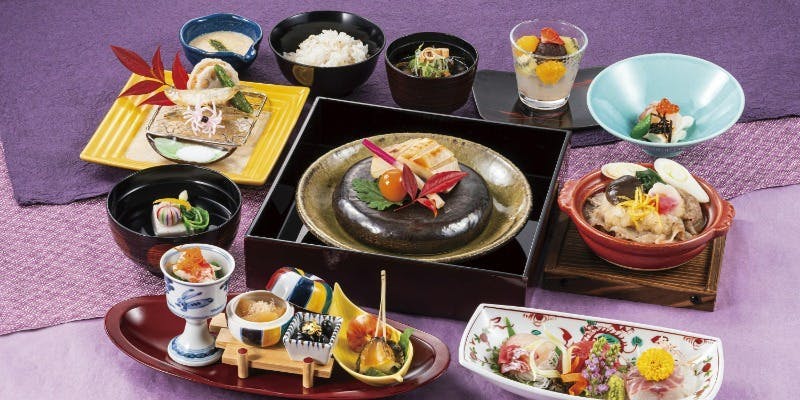 【会席牡丹】黒毛和牛みぞれ鍋やわかさぎの天麩羅、まながつお西京焼きなど＋抹茶葛餅