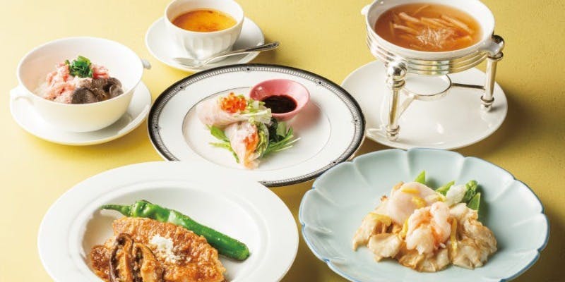 【海鮮きのこランチ】大海老や帆立、秋の味覚・きのこを使用した 全6品＋選べる1ドリンク＋プチデザート付