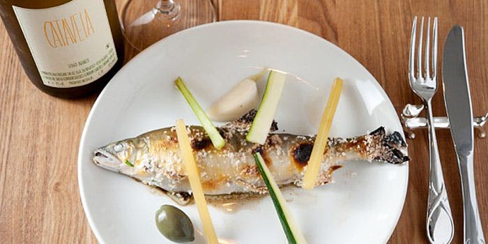 Academic Wine Bar ワインのばか