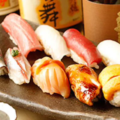 新鮮な素材の旨みを、豊かな日本の味わいをじっくりご堪能ください。