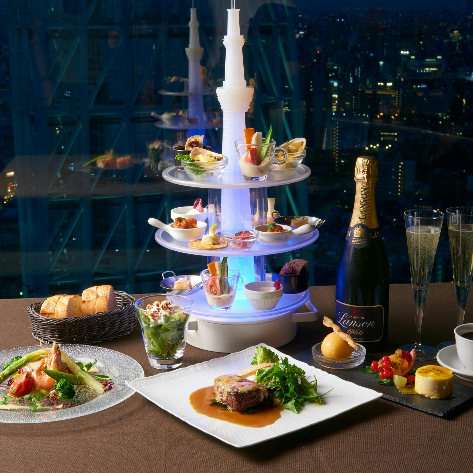 ディナー 天空lounge Top Of Tree テンクウラウンジ トップオブツリー トウキョウソラマチ 31f 押上 カフェラウンジ 一休 Comレストラン