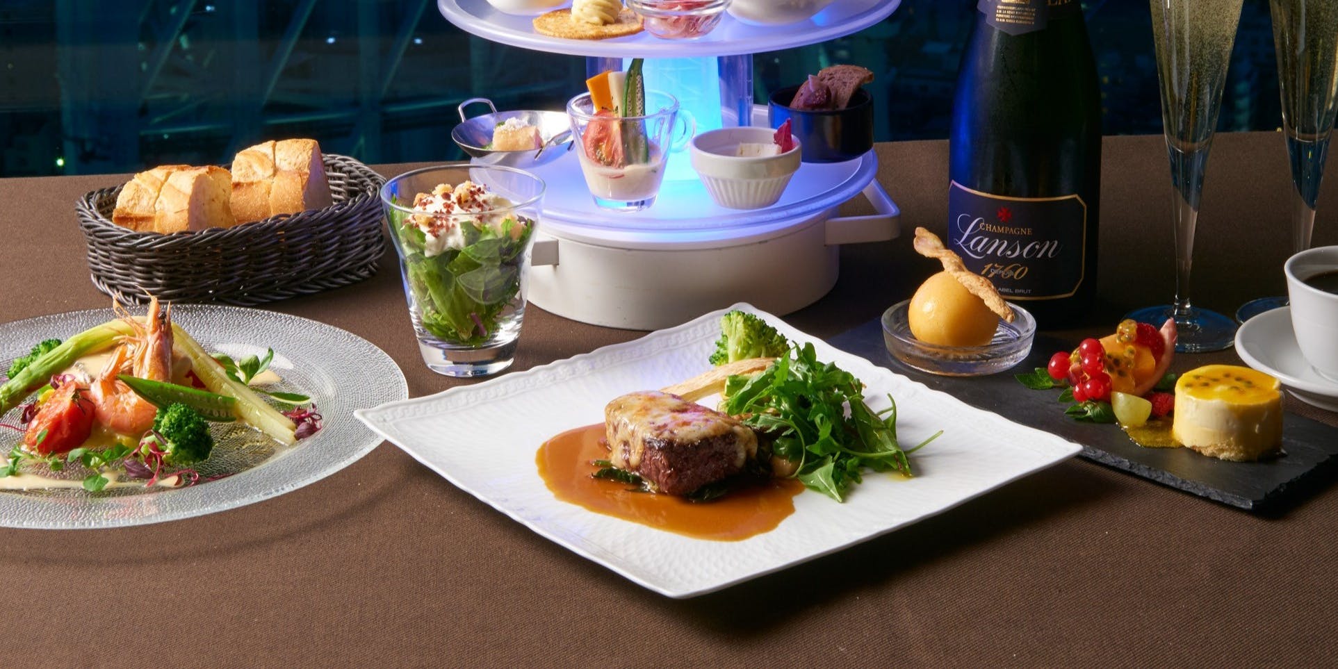 天空lounge Top Of Tree テンクウラウンジ トップオブツリー トウキョウソラマチ 31f 押上 カフェラウンジ 一休 Comレストラン