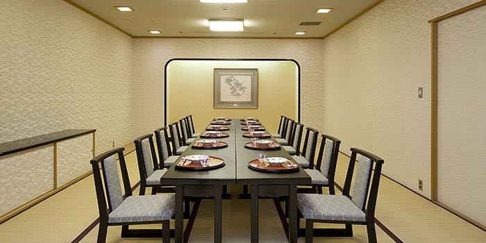 フォーシーズン（Four Seasons）