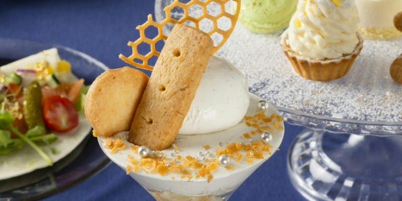 限定パフェ付【ホワイトスノー アフタヌーンティーセット】