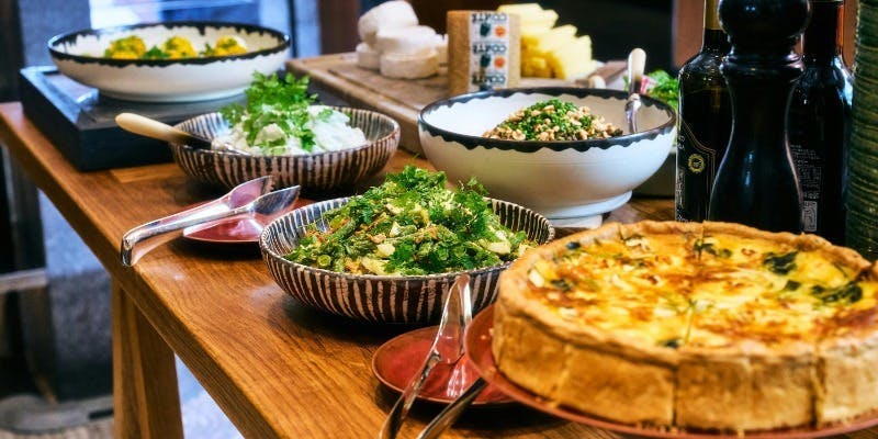 メインが選べる週末限定ブランチコース