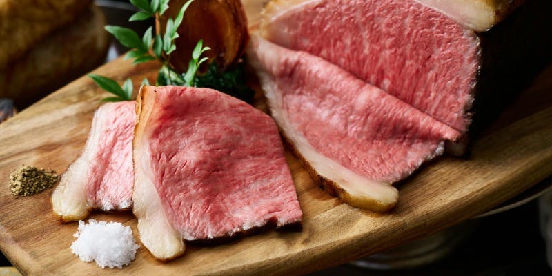 �J�t�F���X�g���� ���E�^���^�z�e���O�������B�A���s