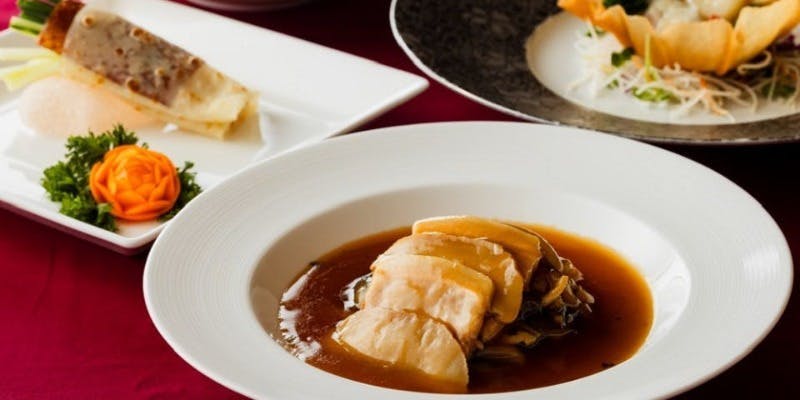 【リュウコース】広島が誇る“瀬戸のもち豚”や、冬の味覚を味わう料理長おすすめディナー