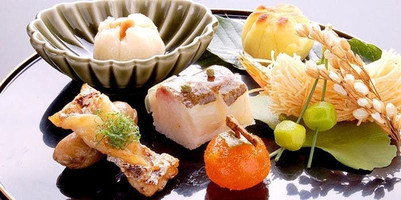 【鳳コース】先付、造り、凌ぎ、主菜、焼き八寸、小鍋など