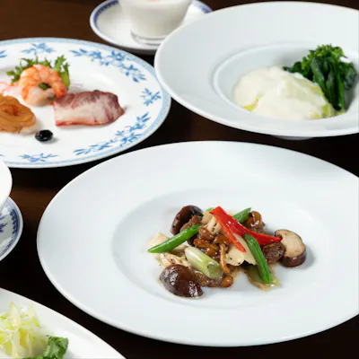 伝統を受け継いだ中国料理を心ゆくまで楽しむコース